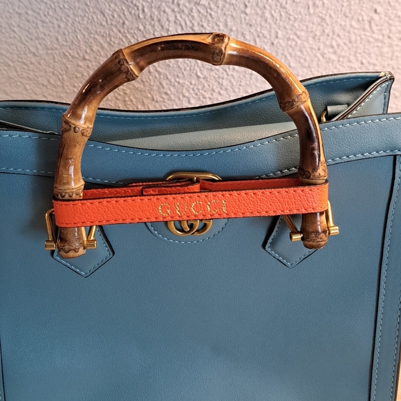 Gucci Diana Mini Tote Bag - Picture 8 of 14
